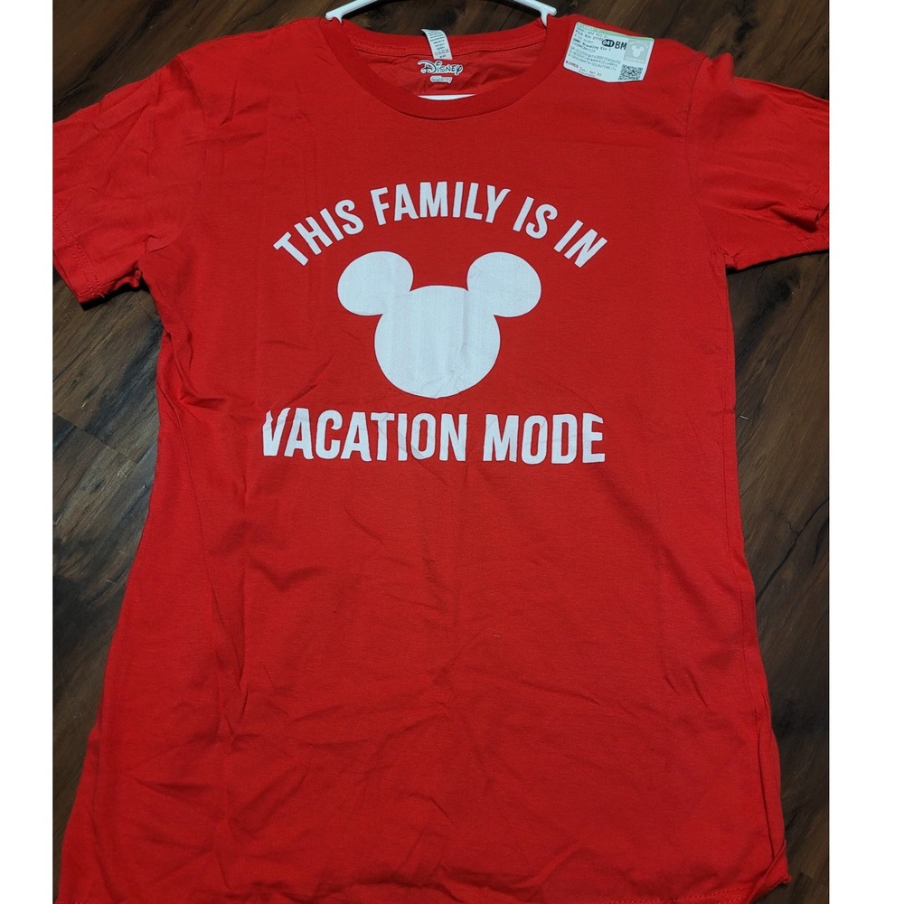 Disney Family Vacation Mode Mickey Mouse Red T-Shirt Zuni Sportswear XL